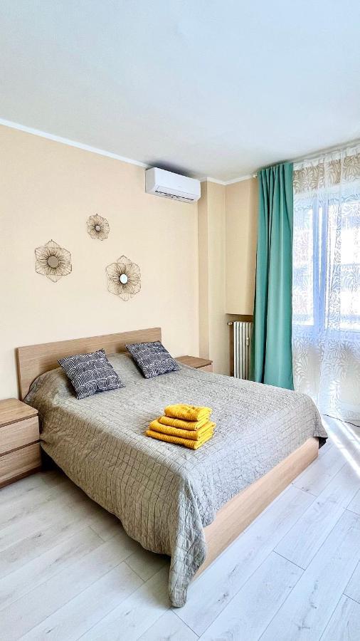 New Apartment, Near Metro Monte Grappa 都灵 外观 照片